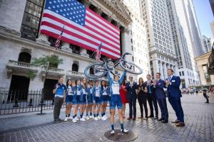CWA Racing p/b Goldman Sachs ETFs is a professional women’s cycling team powered by Capital Wealth Advisors and Goldman Sachs. On September 9, 2022, the team visited the NYSE and rang the bell. Great job ladies! #NYSE #CNBC  Privacy & Important Disclosures: https://hubs.li/Q01mvhPD0