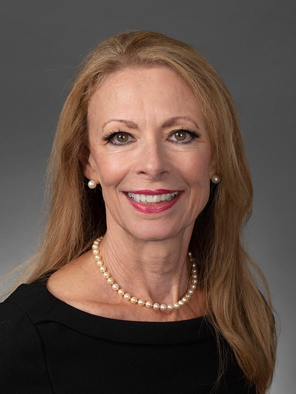 Roxane Galati, Managing Director & Private Wealth Management at Capital Wealth Advisors