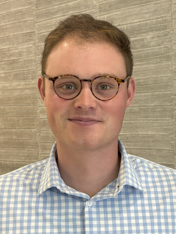 Quin Temp Headshot cropped
